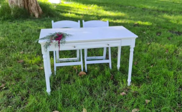 Signing Table for Wedding Hire